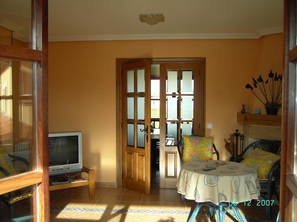 Viviendas De Uso Turistico La Arboleda I Y II Colombres Zimmer foto