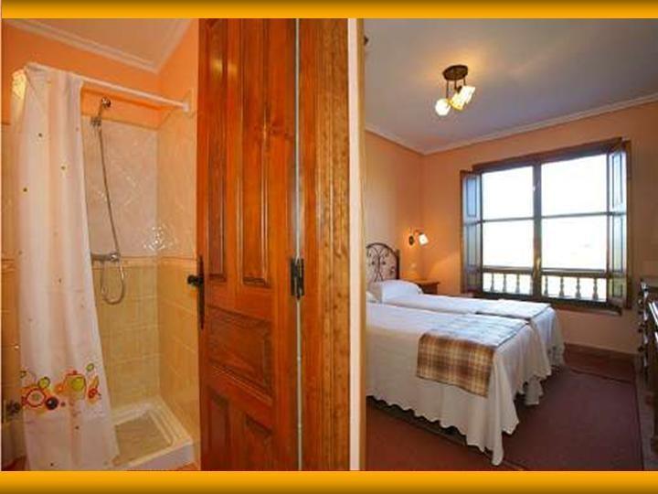 Viviendas De Uso Turistico La Arboleda I Y II Colombres Zimmer foto