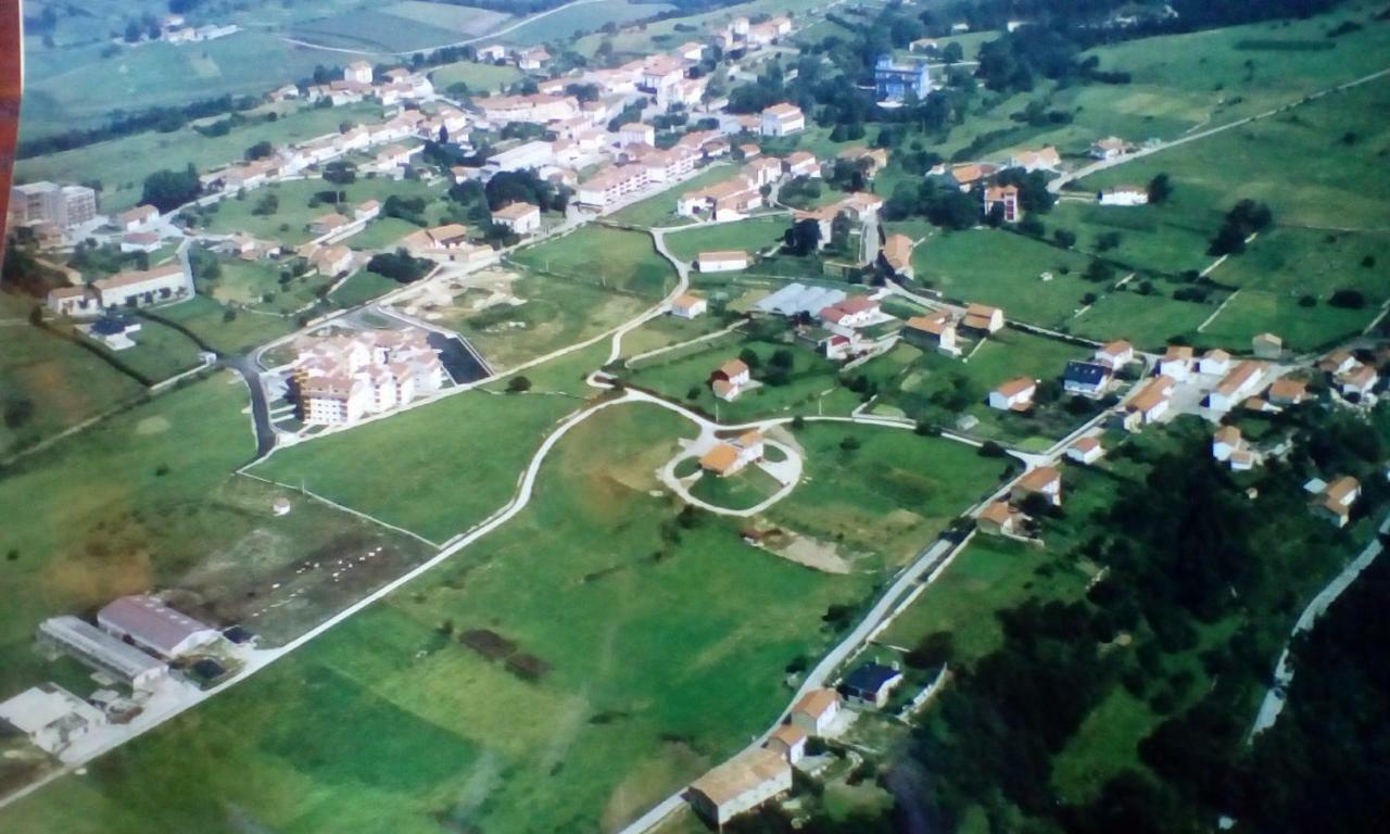 Viviendas De Uso Turistico La Arboleda I Y II Colombres Exterior foto